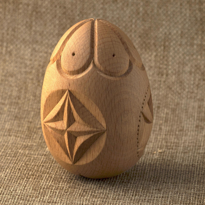 Acento decorativo de madera para el hogar. - Amuleto de madera de buena suerte armenio con motivo floral