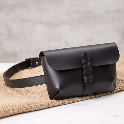 Leather waist bag, 'Experience in Black' - Handmade Leather Waist Bag in Black from Peru