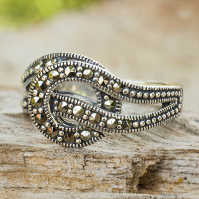 Marcasite cocktail ring, 'Love Knot' - Artisan Crafted Thai Silver and Marcasite Ring