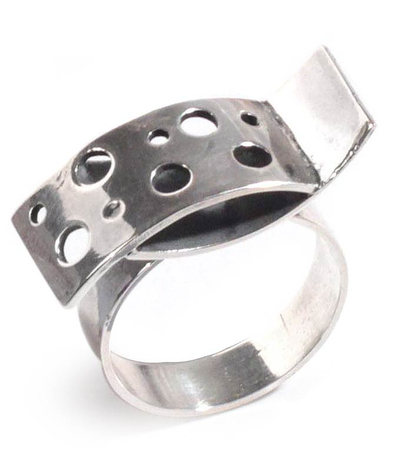 Silver cocktail ring, 'Floating' - Silver cocktail ring