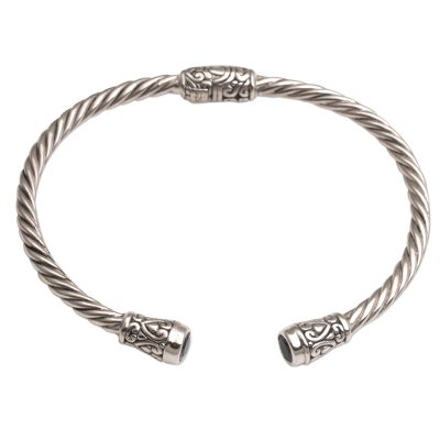 Brazalete de topacio azul - Brazalete de topacio azul y plata esterlina de Bali