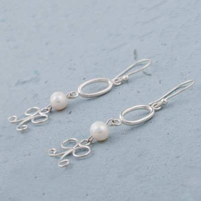 Pendientes colgantes de perlas cultivadas, 'Blanco brillante' - Pendientes colgantes de perlas cultivadas y plata de ley