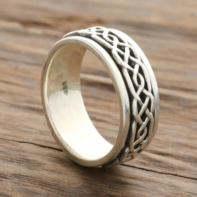 Sterling silver spinner ring, 'Celtic Illusion' - Celtic Pattern Sterling Silver Spinner Ring from India