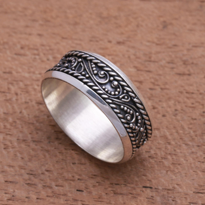 Sterling silver band ring, 'Lassoed Vines' - Vine Pattern Sterling Silver Band Ring from Bali