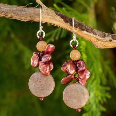 Pendientes de perlas cultivadas y cuentas de jaspe, 'Exotic Red Muse' - Pendientes con cuentas de jaspe perla roja y cornalina