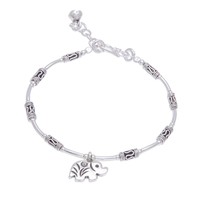 Silver beaded bracelet, 'Roaming Elephant' - Elephant-Themed Silver Beaded Bracelet from Thailand