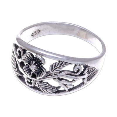 Sterling silver flower ring, 'Spring Daisy' - Unique Floral Sterling Silver Band Ring
