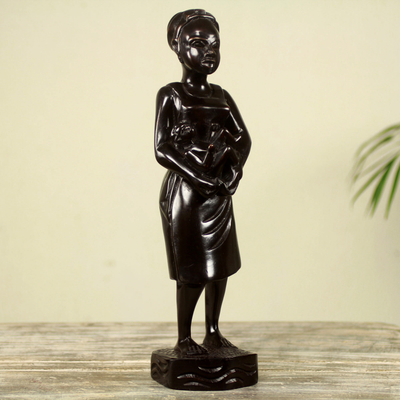 Escultura de madera - Escultura de madera tallada a mano de una madre y un niño africanos modernos