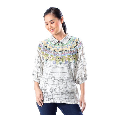 Batik-Tunika aus Baumwolle - Baumwoll-Batik-Tunika-Top mit farbenfrohen Designs aus Thailand