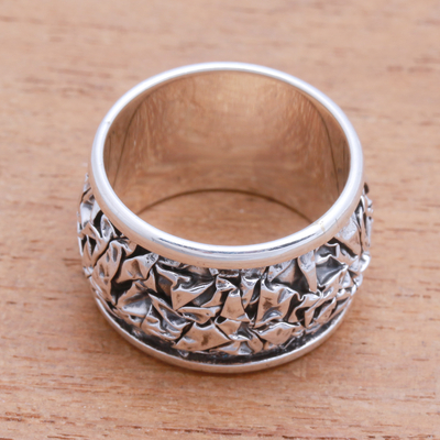 Sterling silver band ring, Stylish Contours