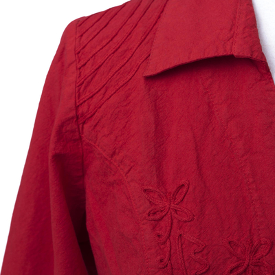 Blusa de algodón, 'Lirio de los Incas en Rojo' - Blusa de algodón rojo con botones en el frente de Lily of the Incas