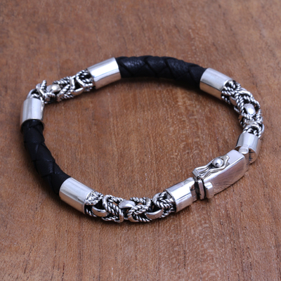 Men's sterling silver and leather bracelet, 'Strong Bond in Black' - Men's Sterling Silver and Leather Bracelet in Black
