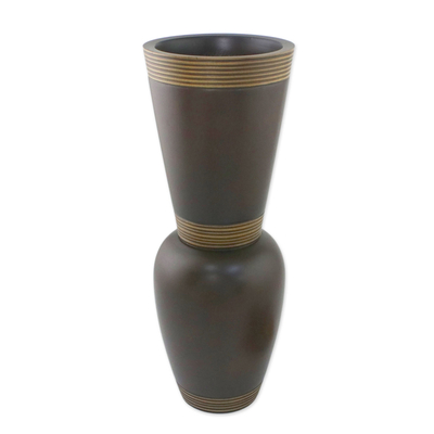 Dekorative Vase aus Holz - Braune dekorative Vase aus Mangoholz aus Thailand