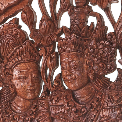 Panel en relieve de madera, 'Rama and Sita's True Love' - Escultura de pared con panel en relieve de Sita y Rama de Bali