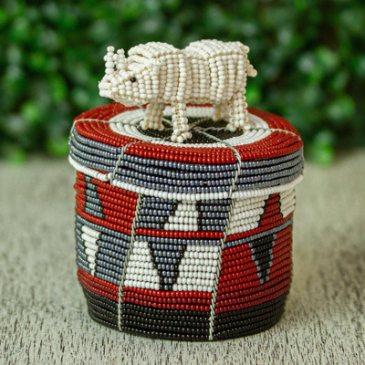 Decorative beaded box, White Rhino