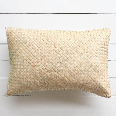 Funda de almohada lumbar de algodón y fibra natural, 'Drividrivi' - Funda de almohada lumbar de lona artesanal