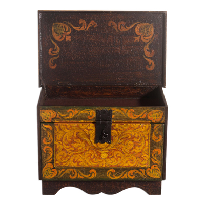 Cedar chest, 'Colonial Trunk' - Cedar Wood Jewelry Box