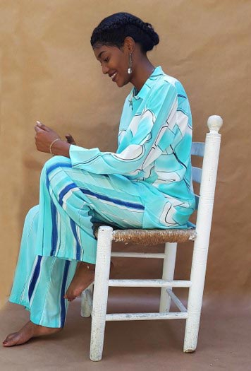 Hand-painted blouse, 'Banana Bay' - Long Aqua Rayon Tunic