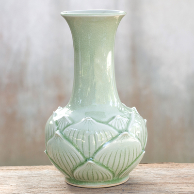Celadon-Keramikvase, 'Jade Lotus' - Celadon-Keramikvase