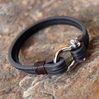 Leather wristband bracelet, Sleek Movement in Brown
