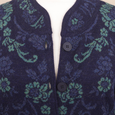 Lange Strickjacke aus Babyalpaka - Blauer, geblümter Alpaka-Cardigan aus Jacquard-Strick