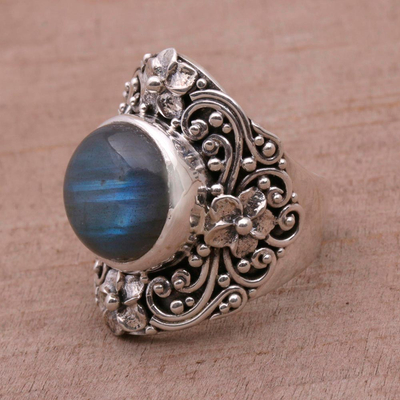 Labradorite dome ring, 'Jepun Mists' - Labradorite and Sterling Silver Dome Ring from Bali