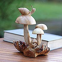 Wood statuette, 'Garden Snail'