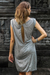 Rayon-Kleid - Sturmgraues ärmelloses kurzes Kleid aus 100 % Viskose aus Indonesien
