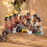 Ceramic nativity scene, 'Totonicapan' (set of 12) - Unique Nativity Scene Ceramic Sculpture (Set of 12)