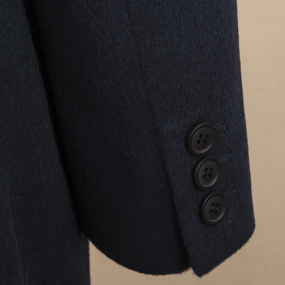 Herrenmantel aus Baby-Alpaka-Mischung, „Tailored Blue“ – Marineblauer, langer Mantel aus Baby-Alpaka-Mischung für Herren