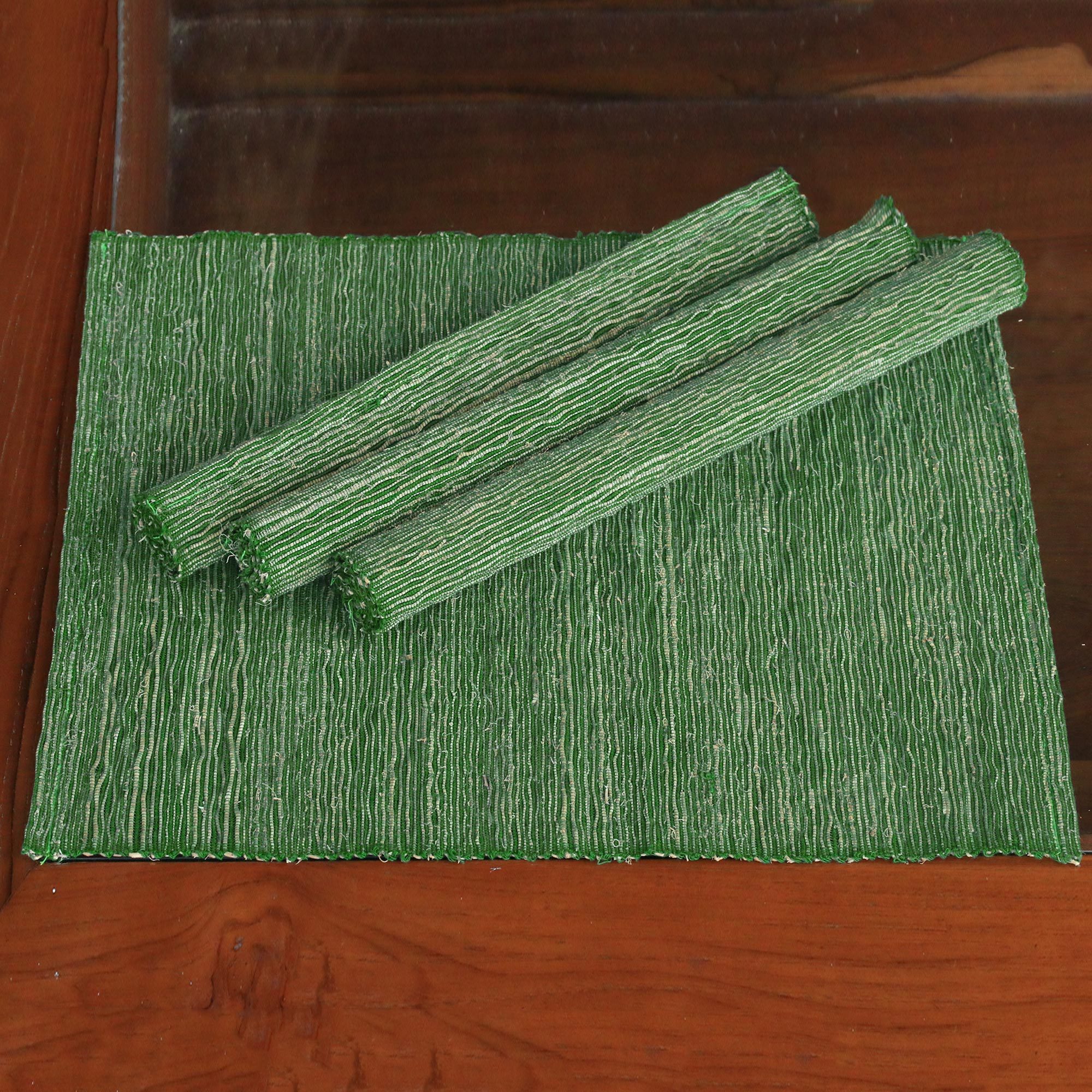 Hand Made Natural Fiber Placemats (Set of 4) - Emerald Nature | NOVICA