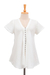 Baumwollbluse, 'White Flair' - Geknöpfte Baumwoll-Gaze-Bluse mit kurzen Ärmeln