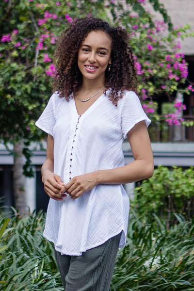 Cotton blouse, 'White Flair' - Buttoned Cotton Gauze Blouse with Short Sleeves