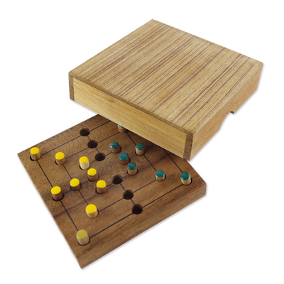 Holzspiel, „Strategy Square“ – handgefertigtes Brettspiel mit Holzklammern aus Thailand
