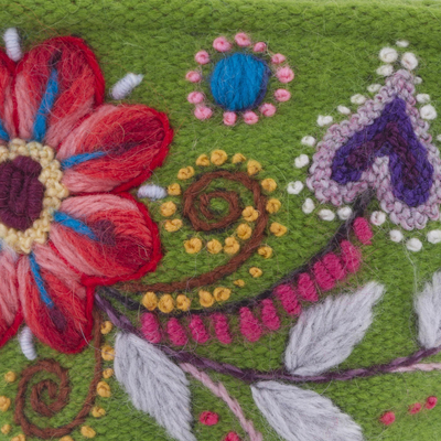 Alpaca blend coin purse, 'Spring Green Shopper' - Green Floral Embroidered Alpaca Blend Coin Purse from Peru
