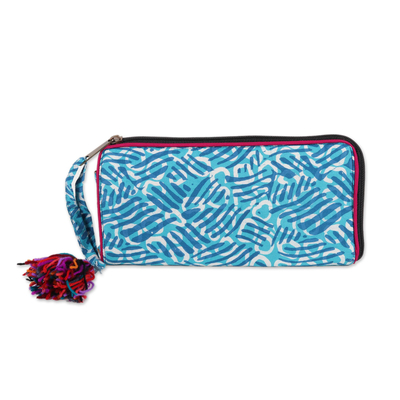 Cartera de algodón Batik, 'Diseño creativo en Azure' - Cartera de algodón Batik con motivo Wave en Azure de la India