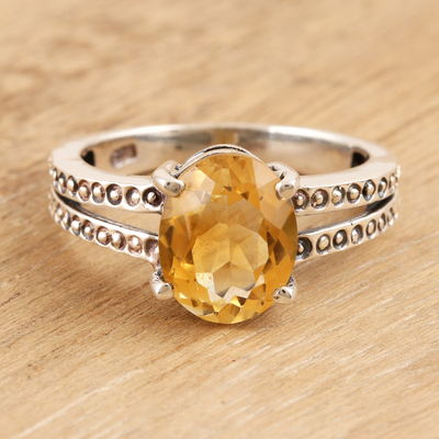 Citrine solitaire ring, Sun Dots