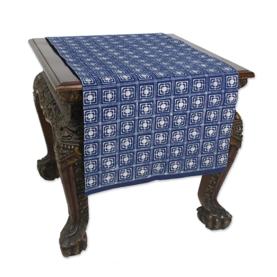 Tischläufer aus Baumwollbatik - Handgefärbter quadratischer Tischläufer aus marineblauer und weißer Batik-Baumwolle