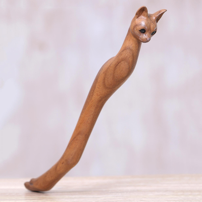 Rascador de espalda de madera, 'Kitty Comfort in Natural' - Rascador de espalda de madera de pata de gato tallado a mano en Bali
