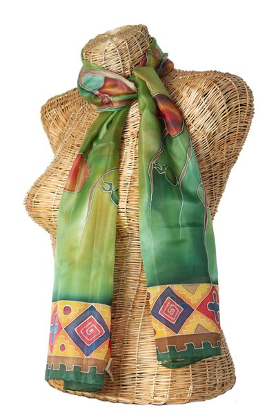 Bufanda batik de seda pintada a mano, 'Precious Pomegranate in Green' - Bufanda batik de seda con motivo de granada de Armenia