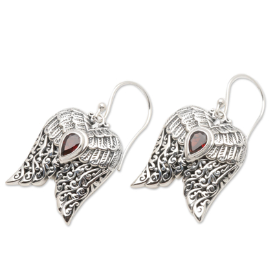 Granat-Ohrhänger - Handgefertigte balinesische Silberflügel-Ohrringe mit Granat