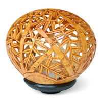 Kokosnussschalen-Skulptur, „Bamboo Grove“ – handgefertigte Blatt- und Baum-Kokosnussschalen-Schnitzerei