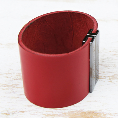 Armband aus Leder - Breites rotes Lederarmband aus Brasilien