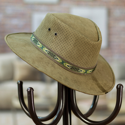 Leather hat, Classic Look in Olive