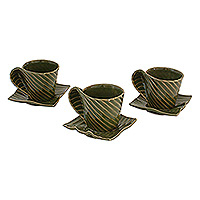 Tassen und Untertassen aus Steinzeug, „Rainforest“ (3er-Set) - Tassen und Untertassen aus Steinzeug (3er-Set)