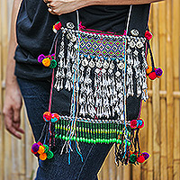 Bolso de hombro con cuentas de algodón, 'Midnight Customs' - Bolso de hombro de algodón negro hecho a mano con detalles coloridos