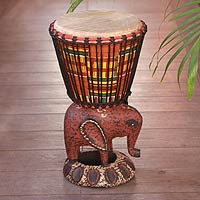 Djembe de madera, 'Elefante africano' - Djembe de madera