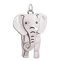 Colgante de plata de ley, 'Elefante encantador' - Colgante de elefante de plata de ley de México