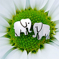 Pendientes de plata de ley, 'Elefante orgulloso' - Pendientes de elefante de plata de ley