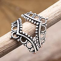 Sterling silver stacking rings, 'Two Queens' (pair) - Hand Made Sterling Silver Stacking Rings (Pair)